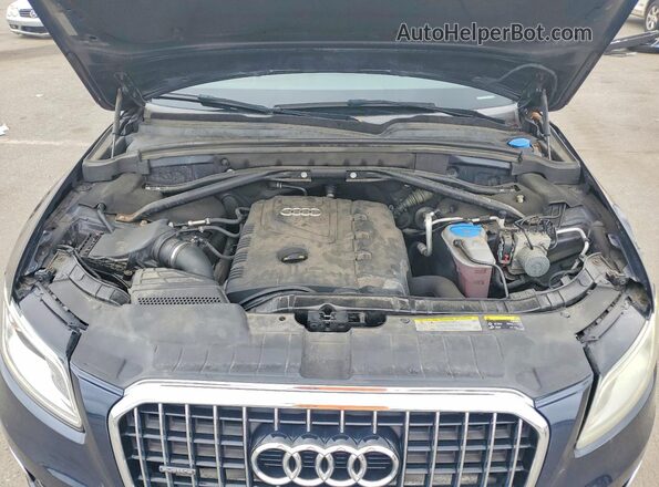 WA1L2AFPXHA046212 2017 AUDI Q5 Blue Engine compartment view