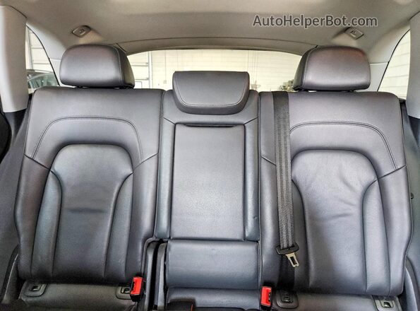 WA1L2AFPXHA055380 2017 AUDI Q5 Blue Vista de los asientos traseros