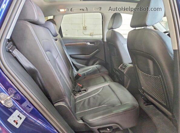 WA1L2AFPXHA055380 2017 AUDI Q5 Blue Vista interior trasera