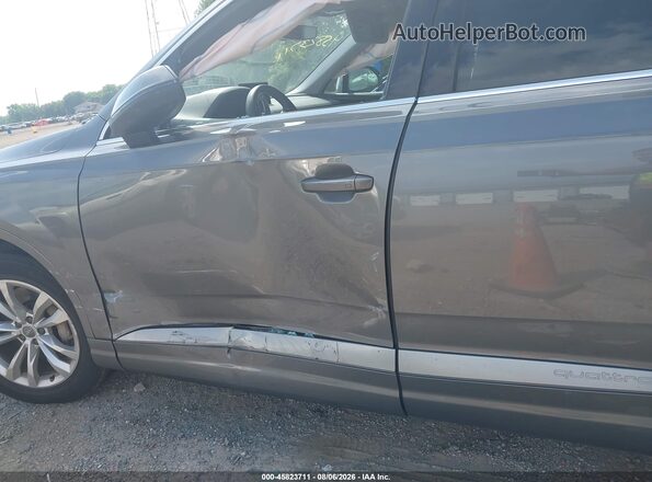 WA1LAAF70HD017271 2017 AUDI Q7 Серый Вид спереди