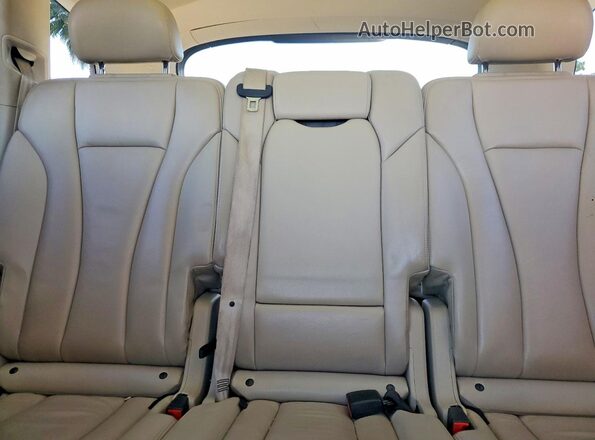 WA1LAAF70JD005787 2018 AUDI Q7 Black უკანა სავარძლების ხედი