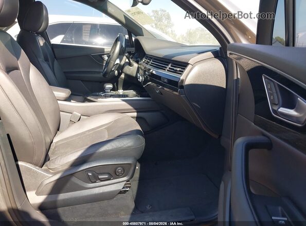 WA1LAAF71HD024262 2017 AUDI Q7 Gray Սալոնի դիմացի տեսք