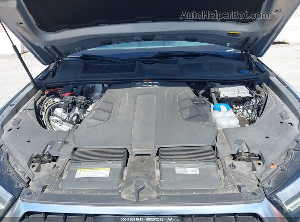WA1LAAF71HD034435 2017 AUDI Q7 Silver Rear view