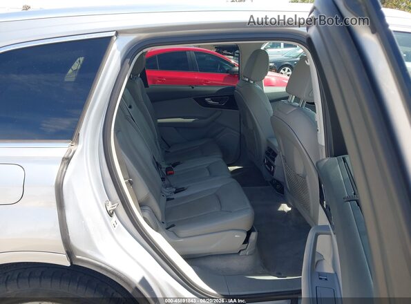 WA1LAAF71HD034435 2017 AUDI Q7 Silver VIN sticker view