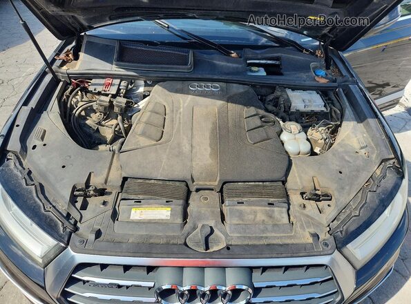 WA1LAAF71JD037308 2018 AUDI Q7 Black ძრავის განყოფილების ხედი