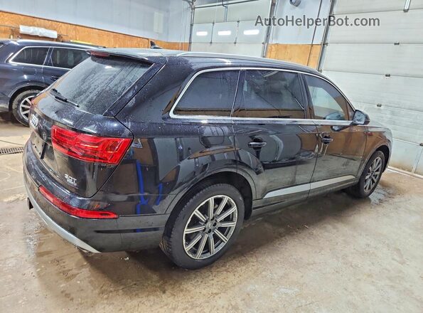 WA1LAAF71JD047160 2018 AUDI Q7 Black Rear right