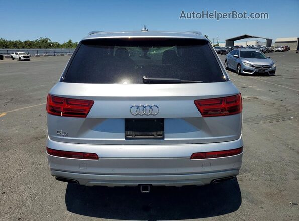 WA1LAAF71KD012037 2019 AUDI Q7 Silver Հետևի տեսք