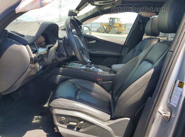WA1LAAF71KD012037 2019 AUDI Q7 Silver Սալոնի դիմացի տեսք