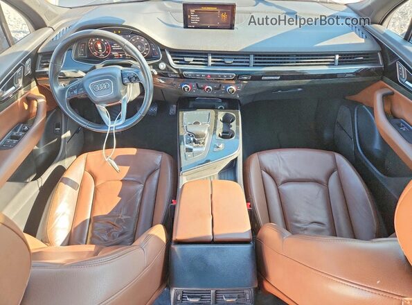 WA1LAAF72HD036033 2017 AUDI Q7 Gray Dashboard view