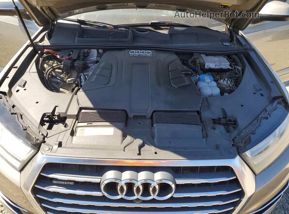 WA1LAAF73HD019242 2017 AUDI Q7 Tan Widok komory silnika