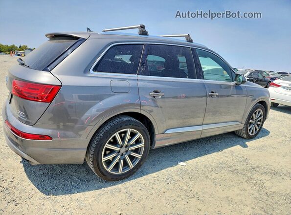 WA1LAAF73JD000910 2018 AUDI Q7 Gray Rear right