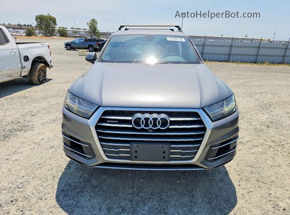 WA1LAAF73JD000910 2018 AUDI Q7 Gray Front view