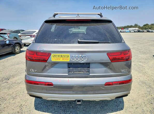 WA1LAAF73JD000910 2018 AUDI Q7 Gray Rear view