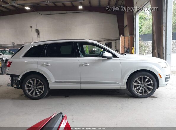 WA1LAAF73KD004506 2019 AUDI Q7 White Սալոնի 360 աստիճան տեսք