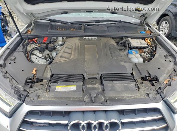 WA1LAAF74HD003311 2017 AUDI Q7 White უკანა სალონის ხედი