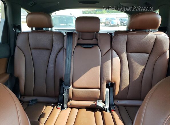 WA1LAAF74HD051035 2017 AUDI Q7 Gray Widok tylnych siedzeń