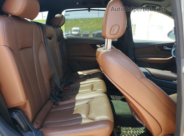 WA1LAAF75HD047155 2017 AUDI Q7 White Rear interior view