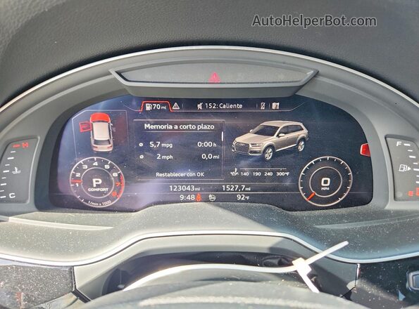 WA1LAAF75JD011925 2018 AUDI Q7 Black Սարքավորումների վահանակի տեսք