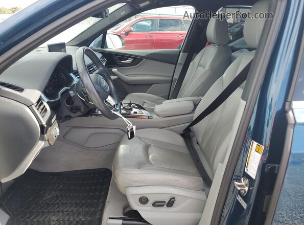WA1LAAF75JD025436 2018 AUDI Q7 Teal Widok wnętrza z przodu