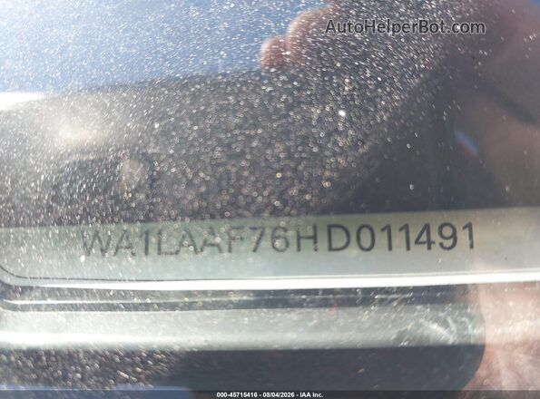 WA1LAAF76HD011491 2017 AUDI Q7 Silver Vista del compartimento del motor