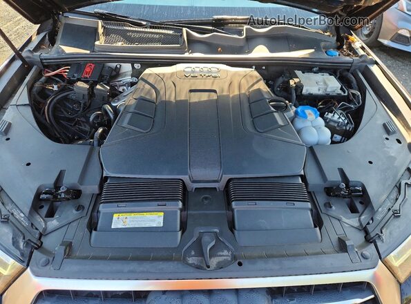WA1LAAF76HD016691 2017 AUDI Q7 Black Vista del compartimento del motor