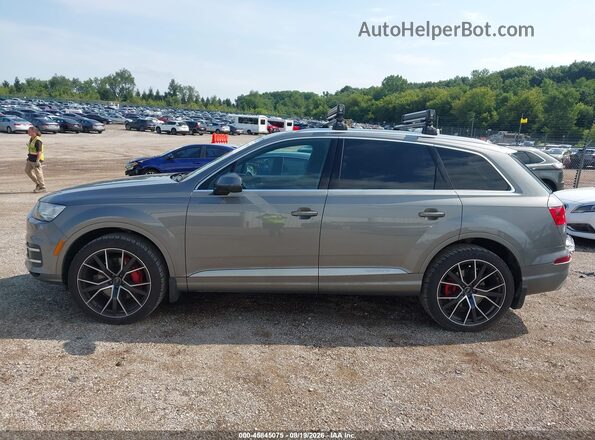WA1LAAF76HD028002 2017 AUDI Q7 Gray 360 interior view