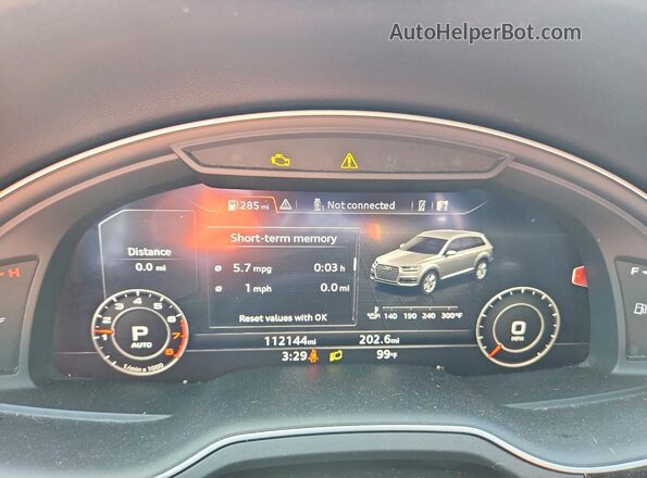 WA1LAAF76HD058729 2017 AUDI Q7 Gray Սարքավորումների վահանակի տեսք