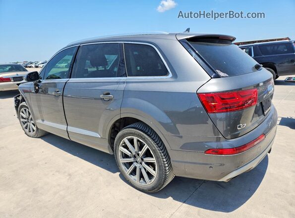 WA1LAAF77KD048461 2019 AUDI Q7 Gray Rear left