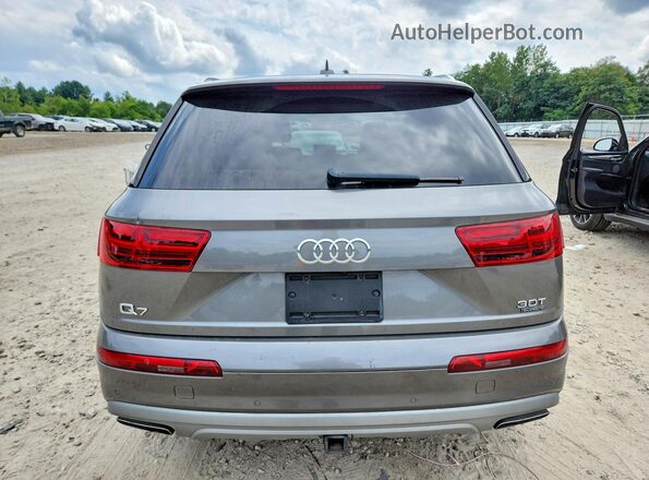 WA1LAAF78HD000086 2017 AUDI Q7 Gray 360 interior view