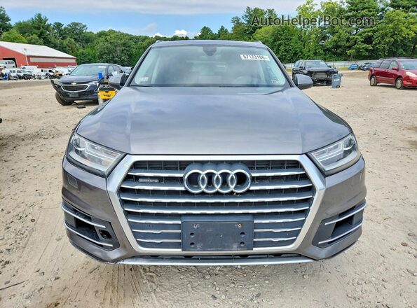WA1LAAF78HD000086 2017 AUDI Q7 Gray Engine compartment view