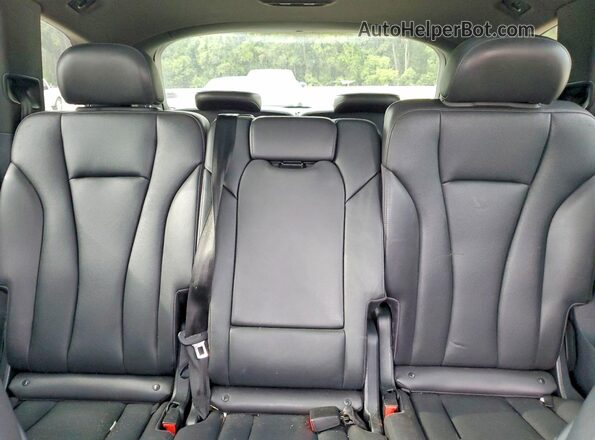 WA1LAAF78HD021536 2017 AUDI Q7 Black Հետևի նստատեղերի տեսք