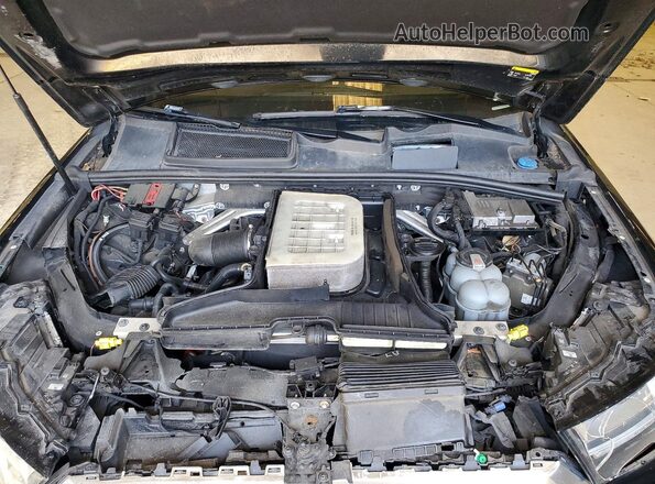 WA1LAAF78JD017671 2018 AUDI Q7 Black Vista del compartimento del motor