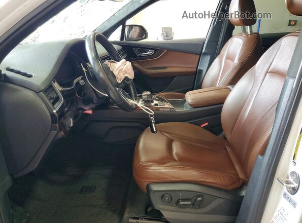 WA1LAAF78KD000161 2019 AUDI Q7 White Widok wnętrza z przodu