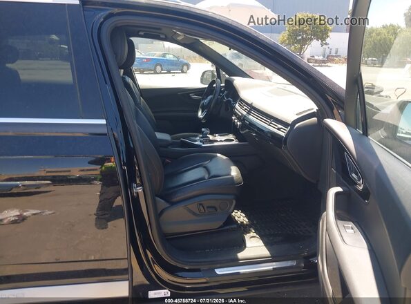WA1LAAF79HD008472 2017 AUDI Q7 Black Սալոնի դիմացի տեսք
