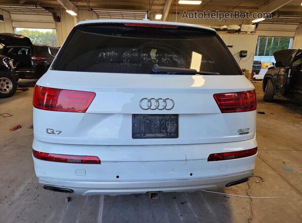 WA1LAAF79HD014949 2017 AUDI Q7 White Vista trasera