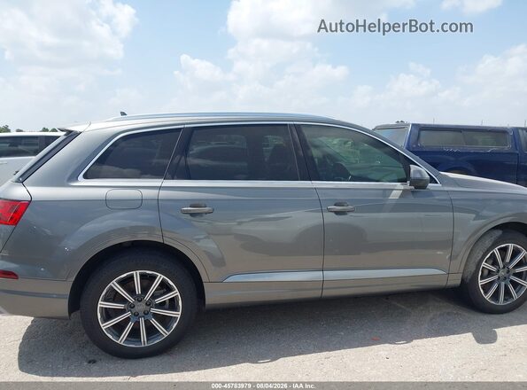 WA1LAAF79HD016295 2017 AUDI Q7 Серый Вид задней части салона
