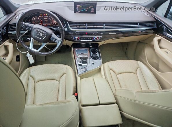 WA1LAAF79HD035297 2017 AUDI Q7 White Вид панелі приладів