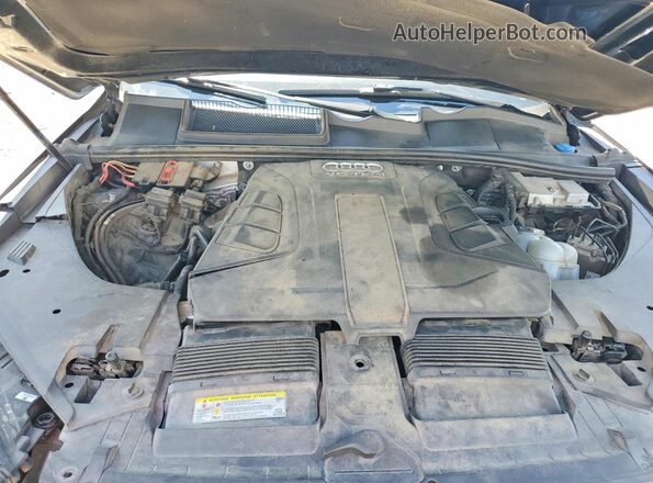 WA1LAAF7XJD005621 2018 AUDI Q7 Blue Engine compartment view