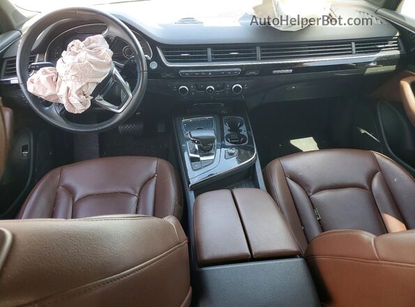 WA1LAAF7XJD005621 2018 AUDI Q7 Blue Dashboard view