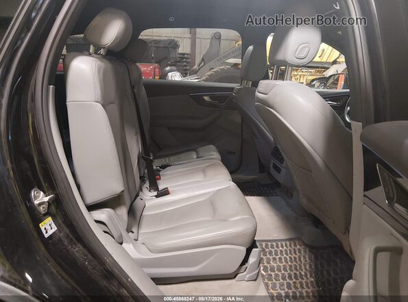 WA1LAAF7XKD014787 2019 AUDI Q7 Black VIN sticker view