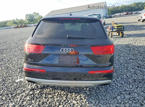 WA1LAAF7XKD036711 2019 AUDI Q7 Black უკანა სალონის ხედი