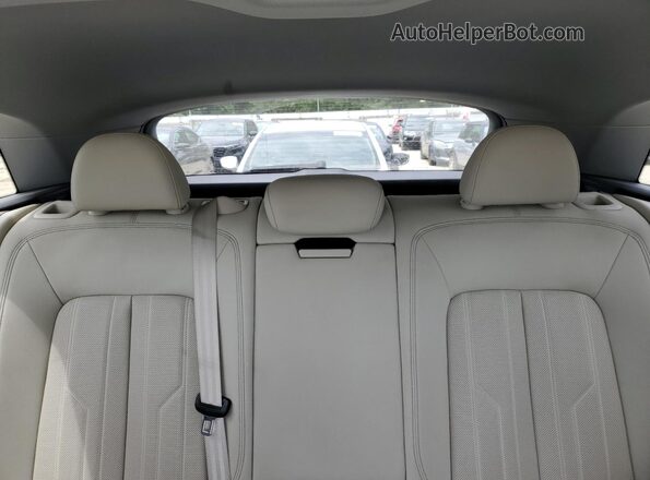 WA1LAAGE6KB008803 2019 AUDI E-TRON Gray Widok tylnych siedzeń