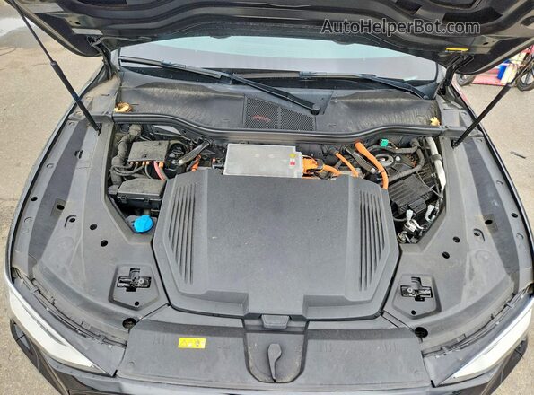 WA1LAAGE7MB001541 2021 AUDI E-TRON Black Շարժիչի բաժամունքի տեսք
