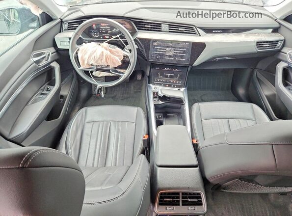 WA1LAAGEXNB005293 2022 AUDI E-TRON Charcoal წინა პანელის ხედი