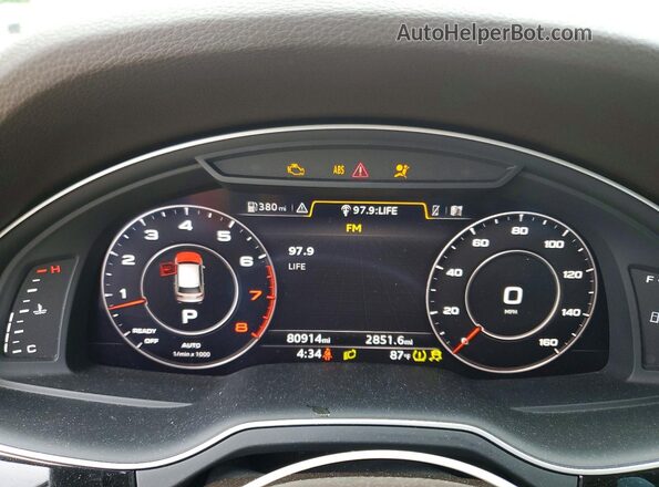 WA1LABF71JD005478 2018 AUDI Q7 White Vista del cuadro de instrumentos