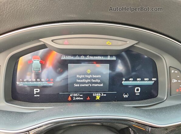 WA1LCBF71RD005566 2024 AUDI Q7 Черный Вид щитка приборов