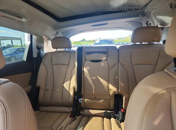 WA1LCBF7XPD028552 2023 AUDI Q7 White უკანა სავარძლების ხედი