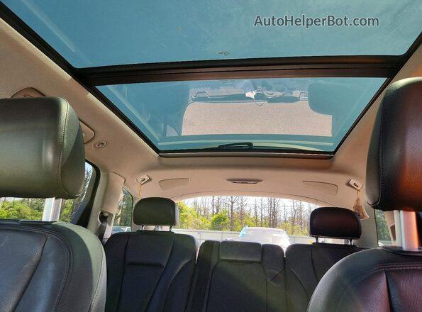 WA1LHAF71KD022904 2019 AUDI Q7 Silver Հետևի նստատեղերի տեսք