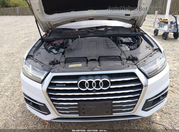 WA1LHAF73JD019646 2018 AUDI Q7 White უკანა ხედი