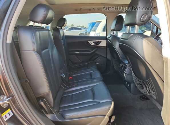 WA1LHAF74KD040054 2019 AUDI Q7 Black Սալոնի հետևի տեսք